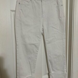 NYDJ Women's Cropped with a cuff White Jeans